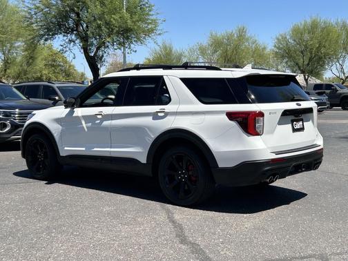 Star White Metallic Tri-Coat 2020 Ford Explorer ST