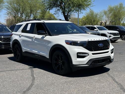Star White Metallic Tri-Coat 2020 Ford Explorer ST
