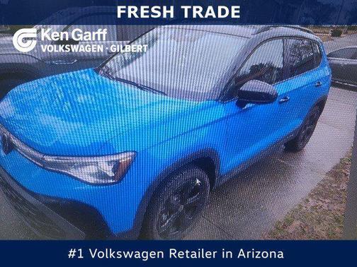 2025 Volkswagen Taos 1.5T SE Black