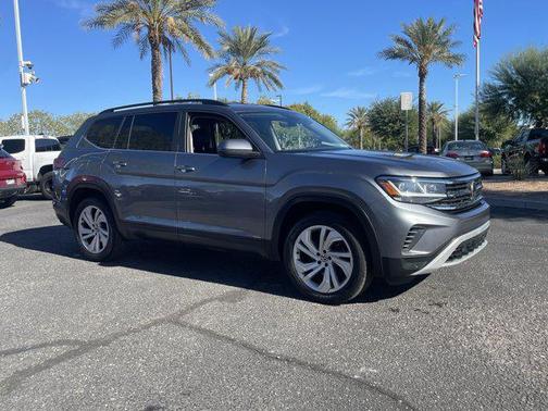 2021 Volkswagen Atlas 3.6L SE w/Technology