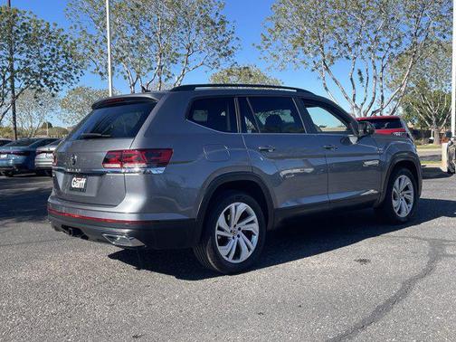 2021 Volkswagen Atlas 3.6L SE w/Technology