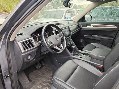 2021 Volkswagen Atlas 3.6L SE w/Technology