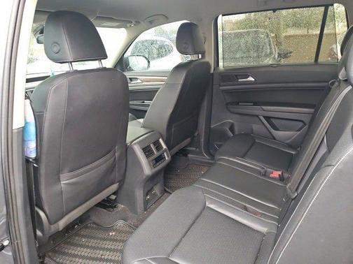 2021 Volkswagen Atlas 3.6L SE w/Technology