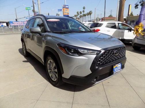 2023 Toyota Corolla Cross LE