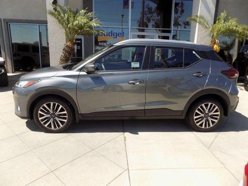 Gray 2024 Nissan Kicks SV
