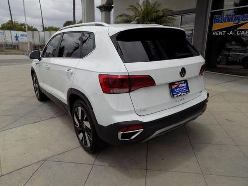 2024 Volkswagen Taos 1.5T SEL