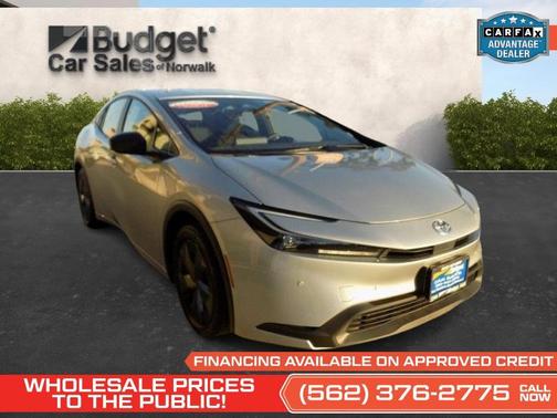 2024 Toyota Prius LE