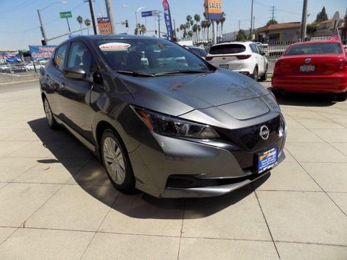 Gun Metallic 2023 Nissan Leaf S 40 kWh
