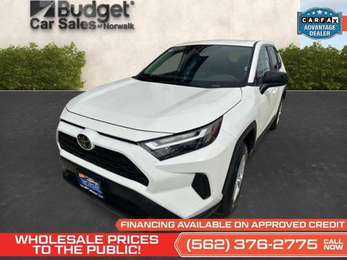 2024 Toyota RAV4 LE