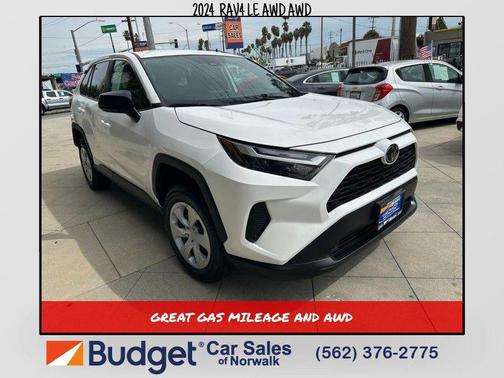 2024 Toyota RAV4 LE