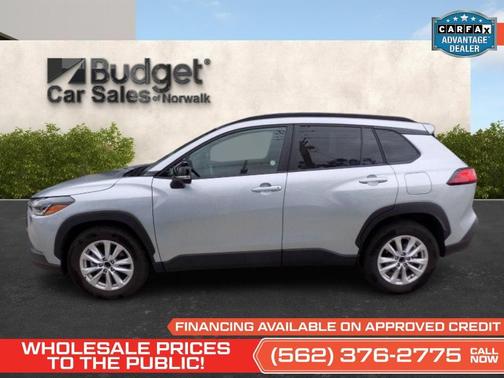 2025 Toyota Corolla Cross LE