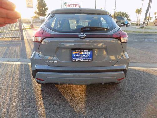 2024 Nissan Kicks SV