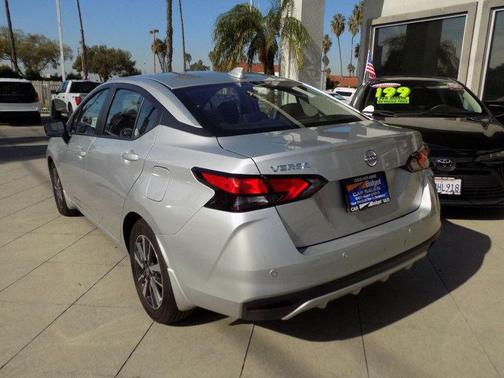 2024 Nissan Versa 1.6 S