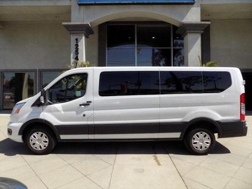 2022 Ford Transit-350 XLT