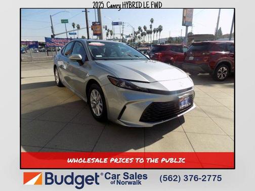 2025 Toyota Camry LE