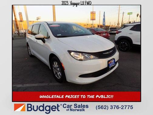 2023 Chrysler Voyager LX