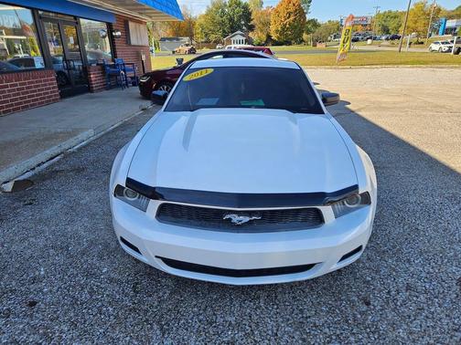 2011 Ford Mustang V6