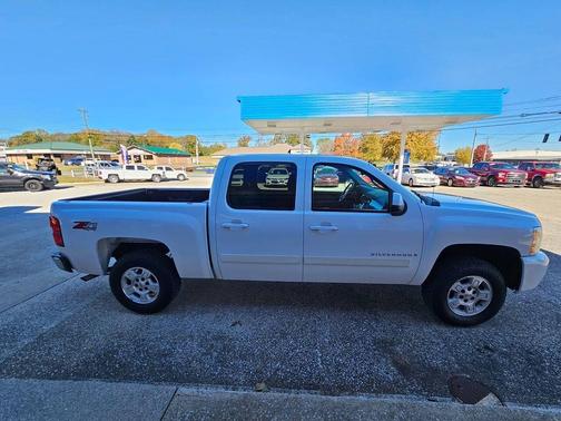 2007 Chevrolet Silverado 1500 LTZ Crew Cab
