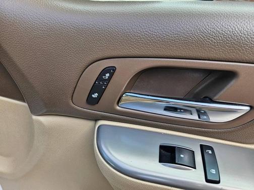 2013 Chevrolet Suburban 1500 LT