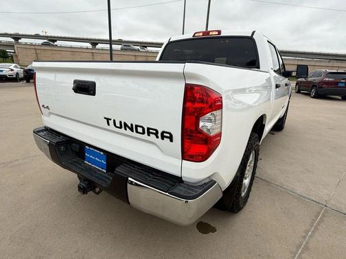 2018 Toyota Tundra SR5