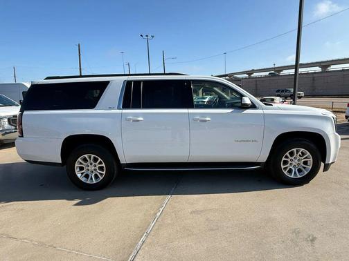 2019 GMC Yukon XL SLT