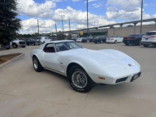 1975 Chevrolet Corvette Base