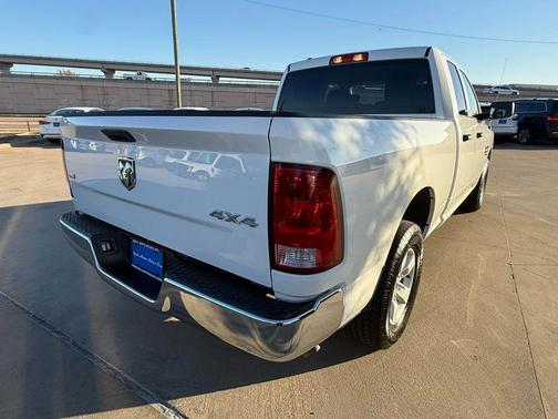 2024 RAM 1500 Classic SLT
