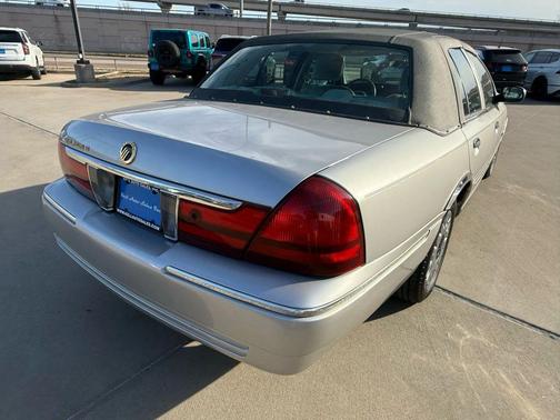 2004 Mercury Grand Marquis GS Sedan 4D
