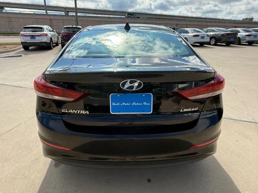 2017 Hyundai ELANTRA Limited
