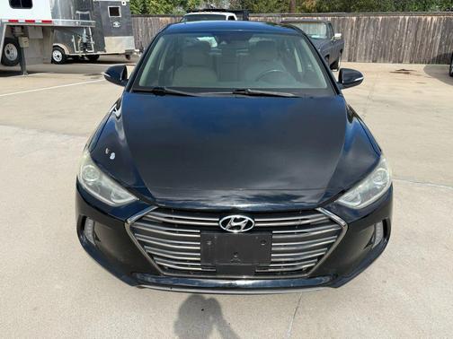 2017 Hyundai ELANTRA Limited