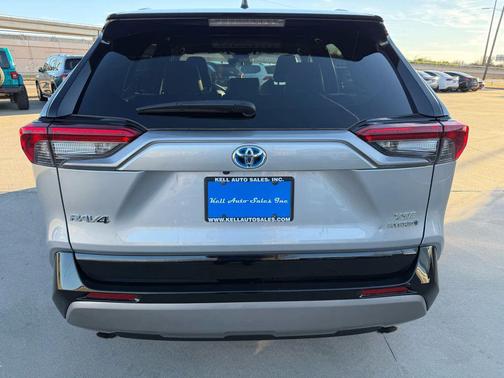 2023 Toyota RAV4 Hybrid SE