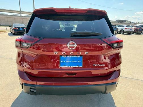 2024 Nissan Rogue SV
