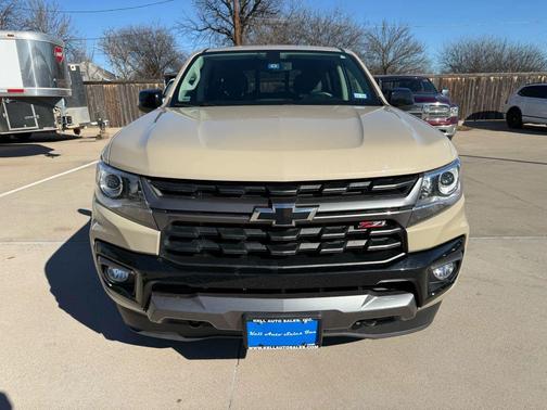 Sand Dune Metallic 2022 Chevrolet Colorado Z71