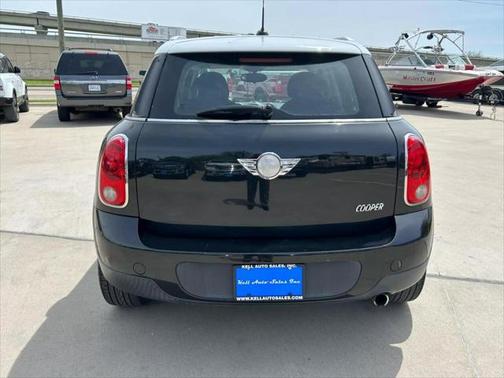 2011 MINI Cooper Countryman Base
