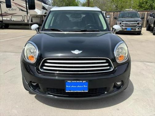 2011 MINI Cooper Countryman Base