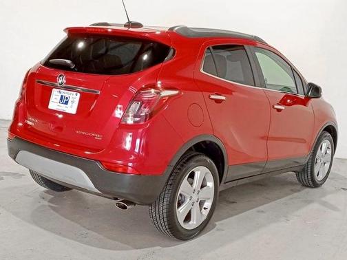 Photo 5 of 32 of 2018 Buick Encore Preferred