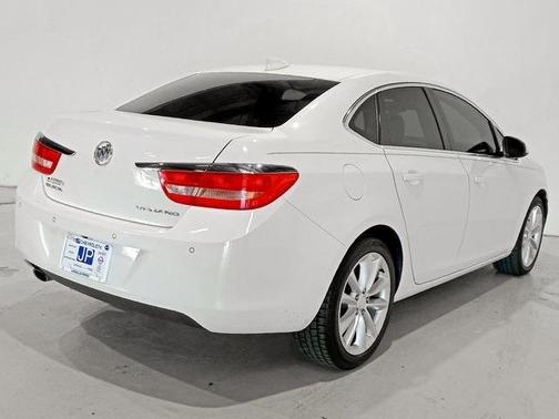 Photo 5 of 34 of 2015 Buick Verano Convenience Group