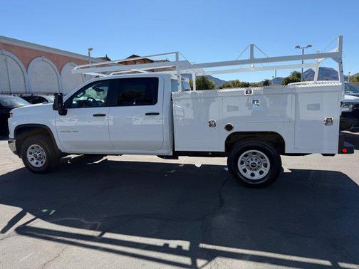 2025 Chevrolet Silverado 2500 WT