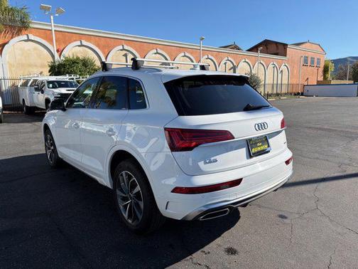2024 Audi Q5 45 S line Premium Plus