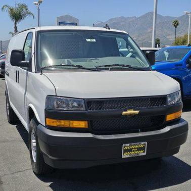 2025 Chevrolet Express 2500 RWD 2500 Regular Wheelbase WT