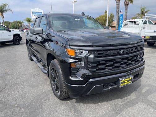 2025 Chevrolet Silverado 1500 Custom