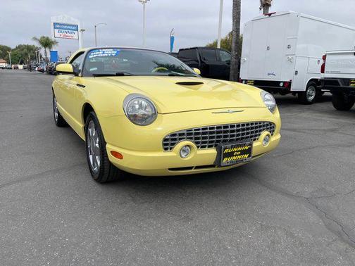 2002 Ford Thunderbird Deluxe