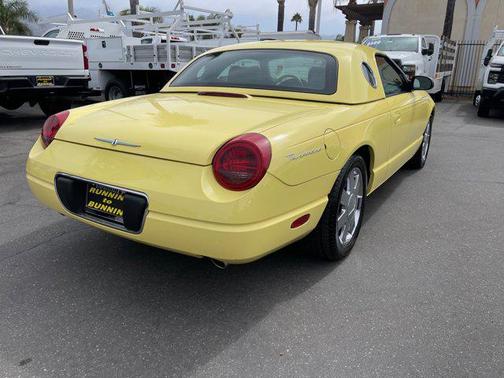 2002 Ford Thunderbird Deluxe