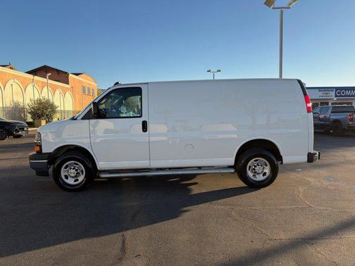 2024 Chevrolet Express 2500 RWD 2500 Regular Wheelbase WT