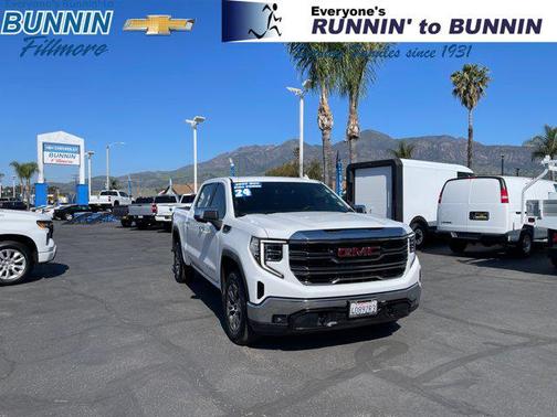 2024 GMC Sierra 1500 SLT