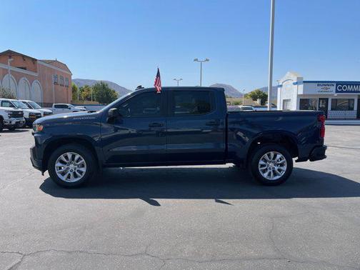 2022 Chevrolet Silverado 1500 Custom