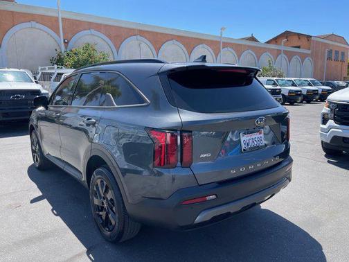 2021 Kia Sorento S