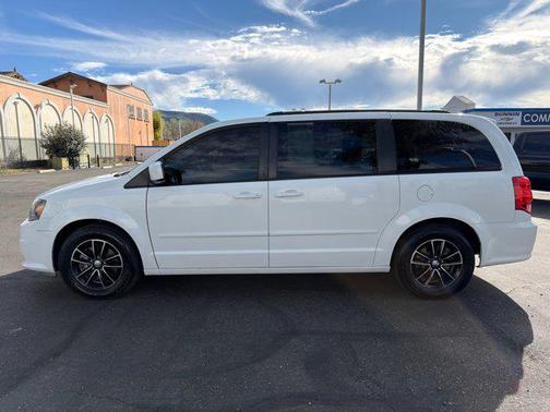 2016 Dodge Grand Caravan R/T