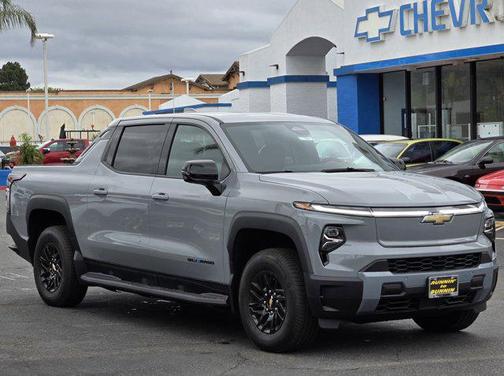 2025 Chevrolet Silverado EV LT