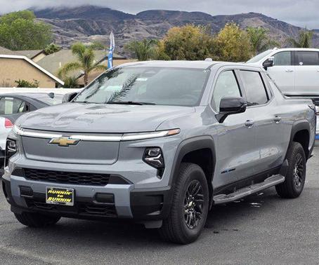 2025 Chevrolet Silverado EV LT